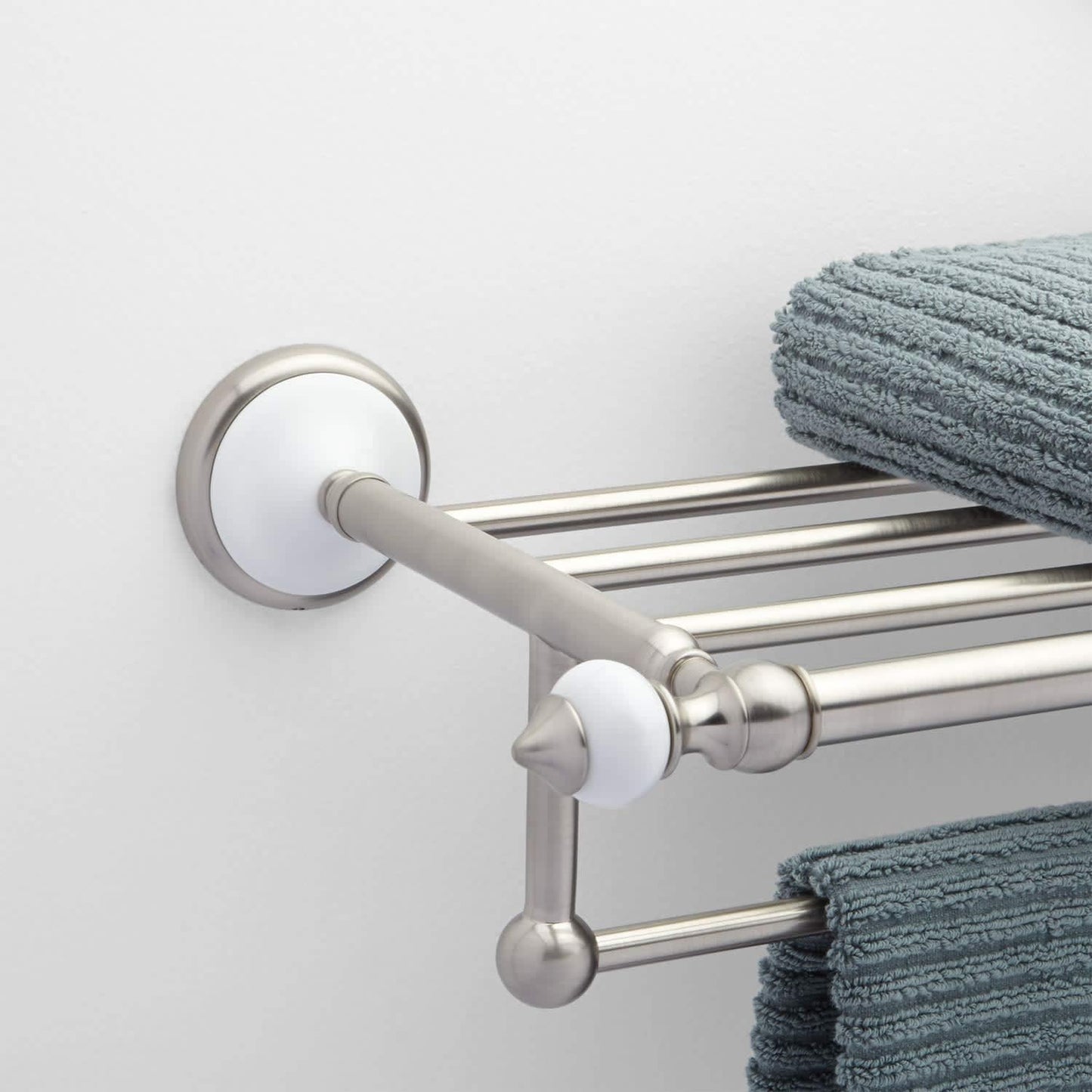 Signature Hardware 413149 Adelaide 21-3/8" Solid Brass and Porcelain Towel Rack - Polished Brass